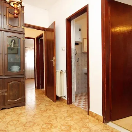 شقة With A Parking Space Zavalatica, Korcula - 4420 *