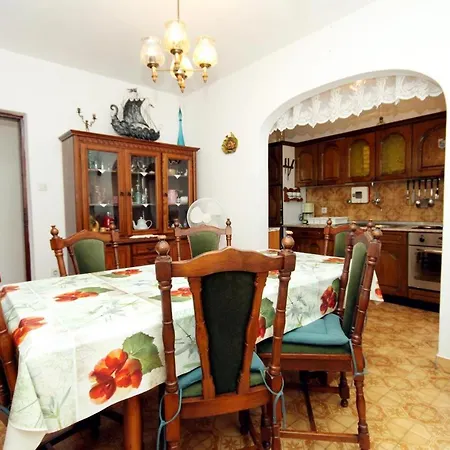 شقة With A Parking Space Zavalatica, Korcula - 4420